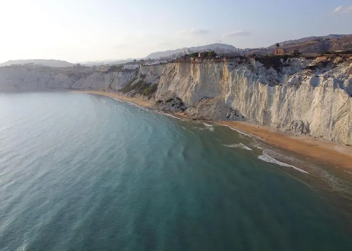 Family-friendly Sicily Реальмонте