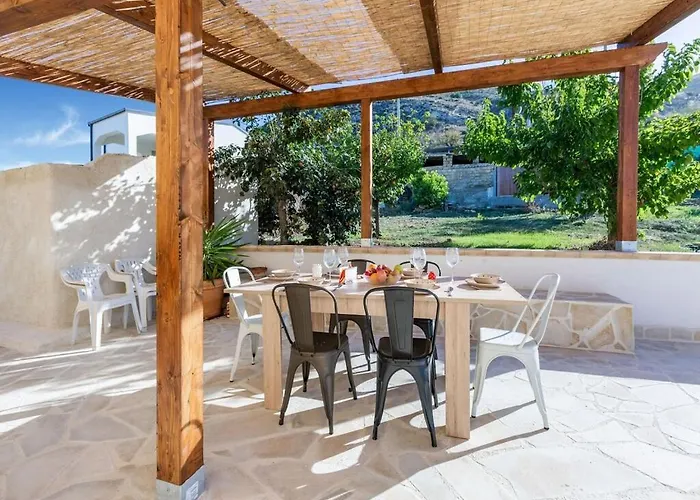 Family-friendly Sicily Вилла