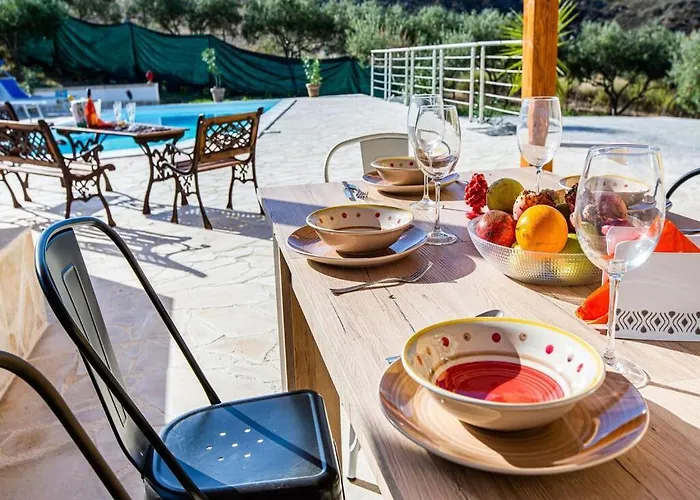 Family-friendly Sicily * Реальмонте